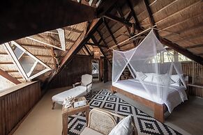 The Beach House Ocam Ocam