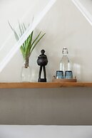 The Beach House Ocam Ocam