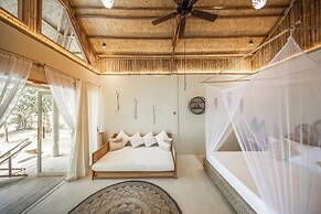 The Beach House Ocam Ocam