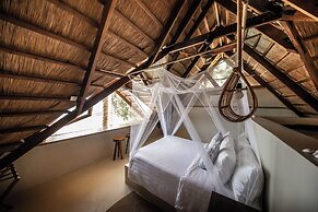 The Beach House Ocam Ocam