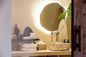 The Beach House Ocam Ocam