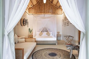 The Beach House Ocam Ocam