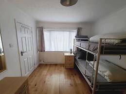 Rusper Retreat - Spacious Home Near Gatwick
