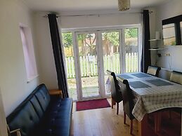Rusper Retreat - Spacious Home Near Gatwick