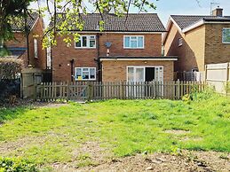 Rusper Retreat - Spacious Home Near Gatwick