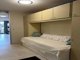 Cozy Studio Near Center and Beach