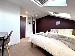 Housesleeps10-5bed- Citystay-parking-tv