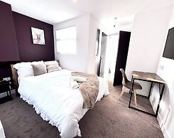 Housesleeps10-5bed- Citystay-parking-tv