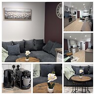 Housesleeps10-5bed- Citystay-parking-tv