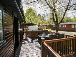 Robin's Lodge
