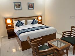 Hotel Sandal Tree Express