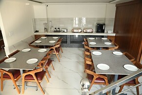 Hotel Sandal Tree Express