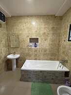 Winnie Host and Homes