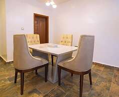 Winnie Host and Homes