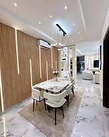 Winnie Host and Homes