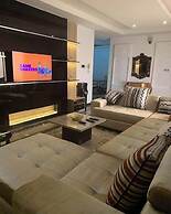 Winnie Host and Homes