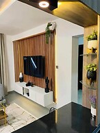 Winnie Host and Homes