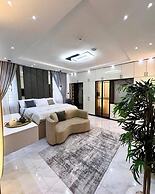 Winnie Host and Homes