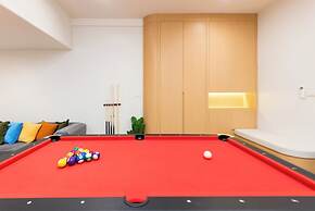 Luxury 5BR Poolhouse & Theater - 2mins to BTS