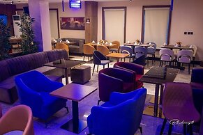Davmich Hotel