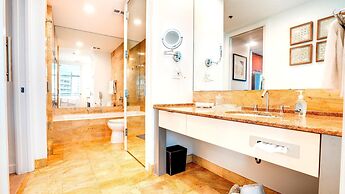 AKA Miami Brickell - Residence