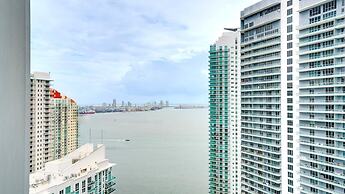 AKA Miami Brickell - Residence