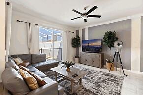 Ideal Location 5 min to Water Park