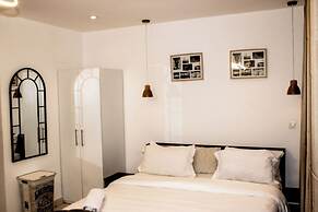Premium Suite