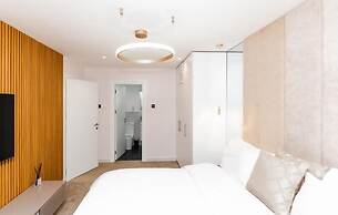 Premium Suite