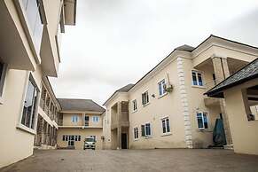 Aeronat Luxury Apartment