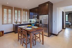 Beautiful Penthouse in Las Catalinas with an Oceanview Balcony
