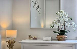 Seaside Apartment with Pool