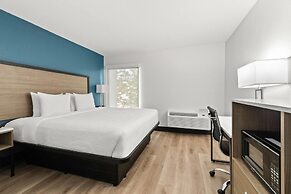 Baymont by Wyndham Batavia - Darien Lake