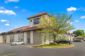 Baymont by Wyndham Batavia - Darien Lake
