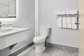 Baymont by Wyndham Batavia - Darien Lake