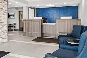 Baymont by Wyndham Batavia - Darien Lake