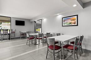Baymont by Wyndham Batavia - Darien Lake