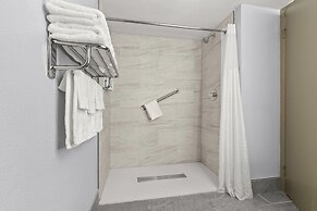 Baymont by Wyndham Batavia - Darien Lake