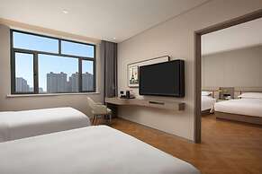 Ramada by Wyndham Urumqi Midong