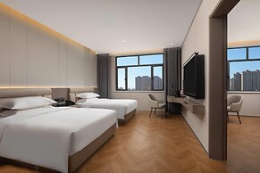 Ramada by Wyndham Urumqi Midong