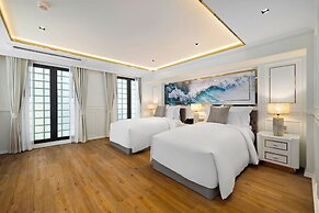 The Cyan at Patong Hotel