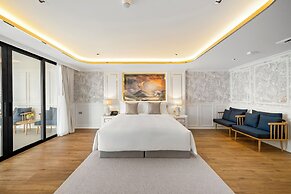 The Cyan at Patong Hotel
