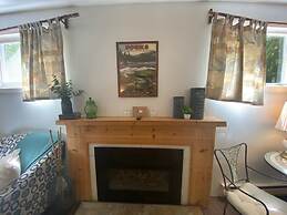 Manitou Lodge