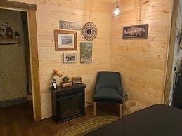 Manitou Lodge