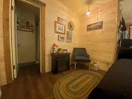 Manitou Lodge