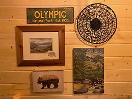 Manitou Lodge