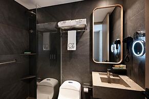 OZ Hotel Collection