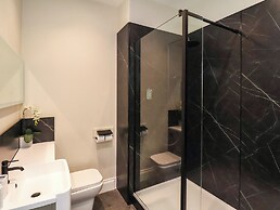 2 Bedroom Deluxe