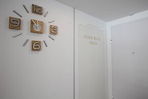 Happy Travel Jade Tower