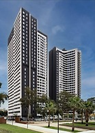 Happy Travel Urban Sky 26A